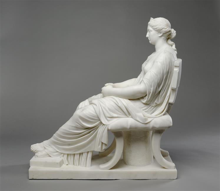 Statuette de marbre, dite Agrippine, profil gauche