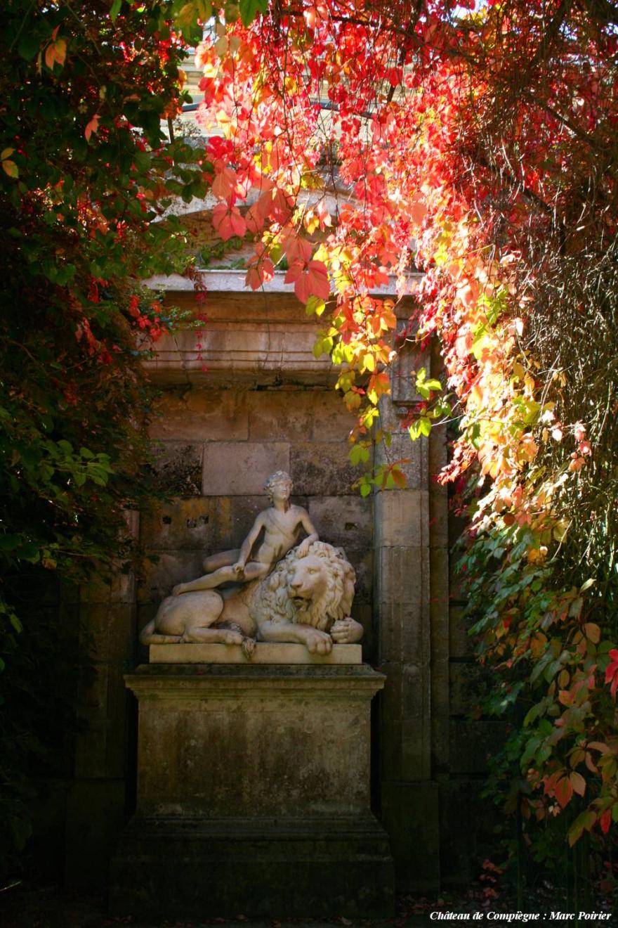 Media Name: la_force_asservie_par_lamour.jpg